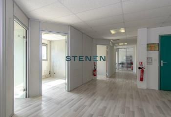 Location bureaux Aix-en-Provence - Proche Pôle d'Activité et bus