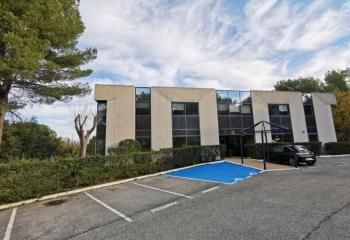 Location bureaux Aix-en-Provence - Proximité gare TGV, autoroute et bus