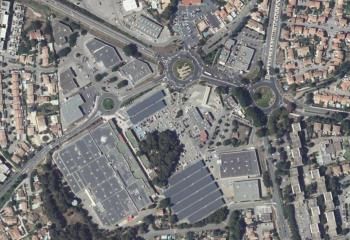 Local commercial à louer Istres - Zone commerciale