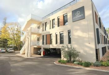 Bureaux à louer Fuveau - Proche autoroute et bus