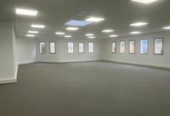 Location bureaux Marseille - Proche transports et axes routiers