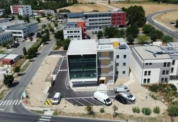 Vente bureaux Avignon - Proche A7, TGV et bus
