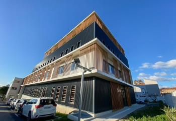 Location bureaux Marseille 16 - Proche A55, A7, aéroport et gare Saint-Charles