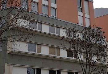 Location local commercial - 98 m²