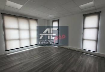 Location bureaux Saint-Nazaire - Proche arrêt de bus YCEO