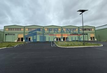 Locaux d'activité à louer Stains - Proximité RER D et A1