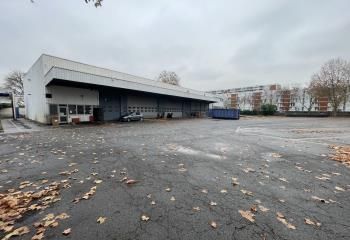 Local d'activité à louer Villeneuve-la-Garenne - Proximité A86 et transports