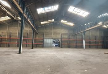 Location entrepôt Marseille 5 - Proche transports en commun