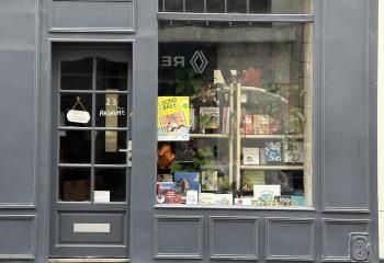 Local commercial à louer Paris 9 - Rue passante