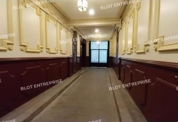 Location bureaux Nantes - Proche transports et commerces