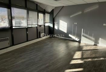 Location bureau Tours centre - Proche gare, bus et tramway