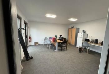 Location activité/entrepôt - 268 m²