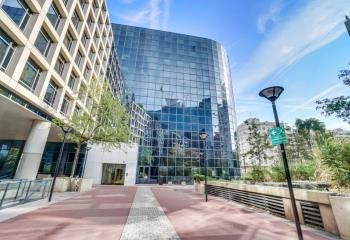 Bureaux à louer Courbevoie - Proche Esplanade de La Défense