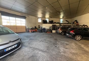 Locaux d'activité à vendre Messimy - Proche bus ligne 11