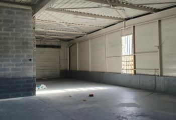 Local d'activité à louer Saint-Martin-le-Vinoux - Tramway E et Bus 22