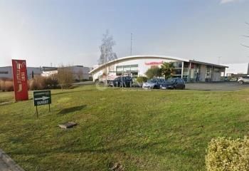 Location local commercial Saintes - Proche A10