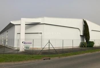 Local d'activité à louer Saint-Pantaléon-de-Larche - Proche A20