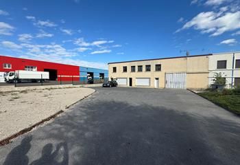 Local d'activité à louer Reims - Cour de 500 m²