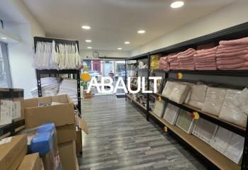 Location local commercial - 45 m²