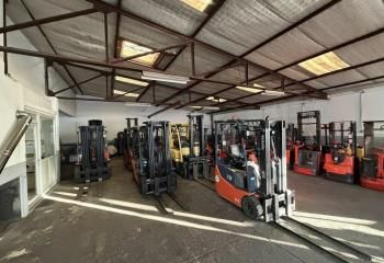 Location activité/entrepôt - 332 m²