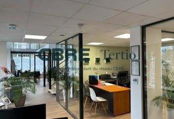 Location local commercial Tours centre-ville - Tram et bus à 50m