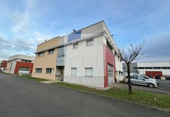 Location bureau Saint-Priest - Proche métro D et tram T4