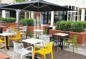 Location local commercial - 49 m²