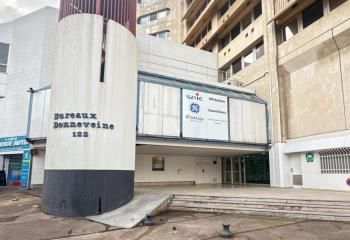 Location bureaux Marseille 8 - Zone commerciale Bonneveine