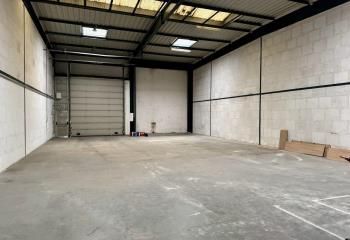 Local d'activité à louer Villepinte - Parc sécurisé - Proche A104 et N2