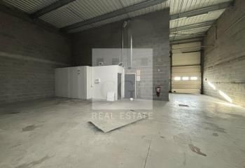 Local mixte à louer Décines-Charpieu - Proche zone commerciale