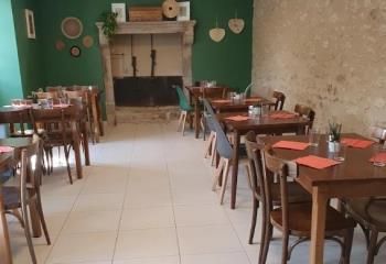 Local commercial à louer Dompierre-les-Églises - Proche transports