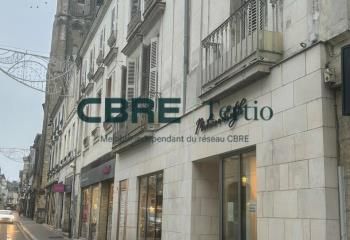 Location local commercial - 80 m²