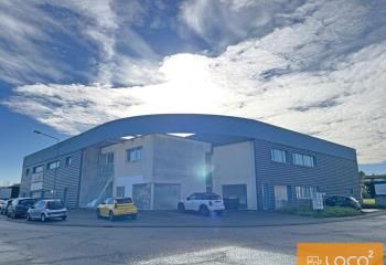 Local d'activité à vendre Pechbonnieu - Accès départementale et bus