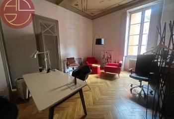 Location bureau - 219 m²