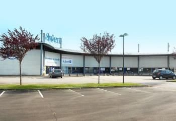 Location local commercial Sainte-Marguerite - Deux entrées