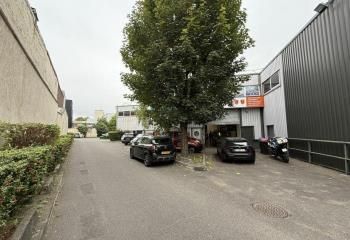 Local d'activité et bureaux à louer Aubervilliers - Porte de la Villette