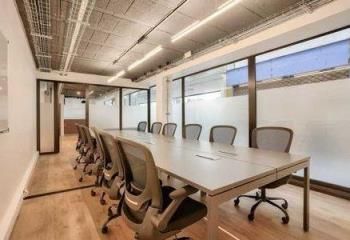 Location bureau - 398 m²