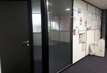 Location bureaux Labège - Proche commerces, bus et périphérique