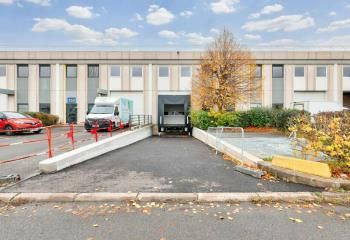 Location entrepôt Gennevilliers - Proche A86 et quais de Seine