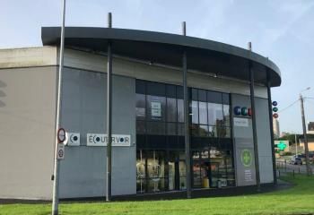 Location bureaux Lesneven - Proche rond-point