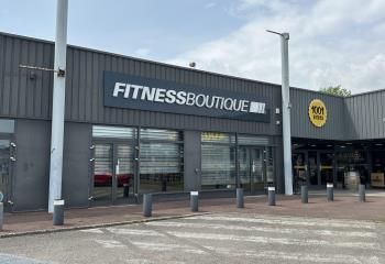 Local commercial à louer Pont-Sainte-Marie - Centre Outlet