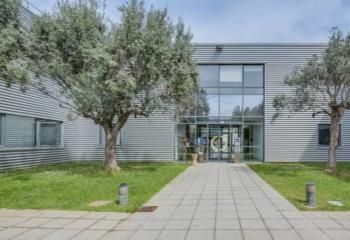 Location bureaux Marseille 16 - Proche A55, parc clos et arboré