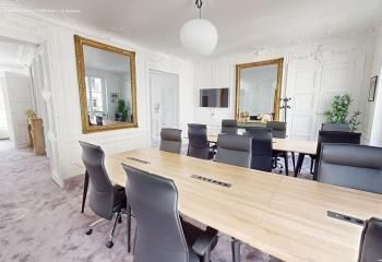 Location bureaux Paris 9 - Proche Opéra Garnier et place de la Trinité