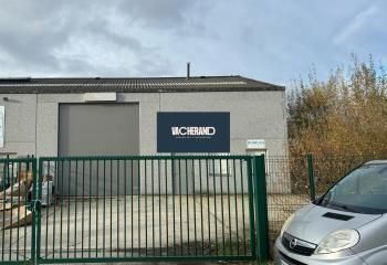 Location entrepôt Saint-Venant - Parking privatif