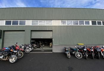 Local d'activité à louer Beychac-et-Caillau - Accès N89