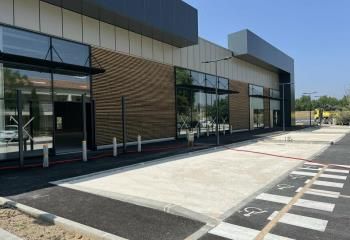 Local commercial à louer Salon-de-Provence - Proche A54