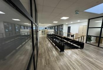 Local mixte à louer Tours Nord - Visibilité sur 2x2 voies