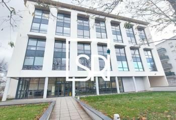 Location bureaux Clermont-Ferrand - Quartier République, proche tram et gare