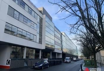 Location bureaux Bordeaux Bastide - Proche tram et gare Saint-Jean