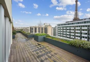 Location bureaux Paris 15 - Proche métro Bir-Hakeim et RER C